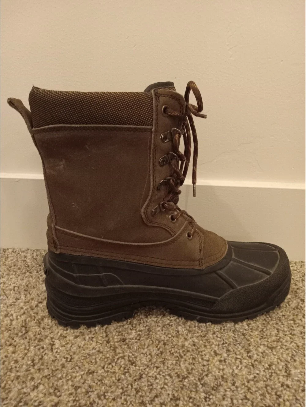 Tamarack Thermolite Waterproof Winter Boots Mens 9 Brown Suede Black Shell